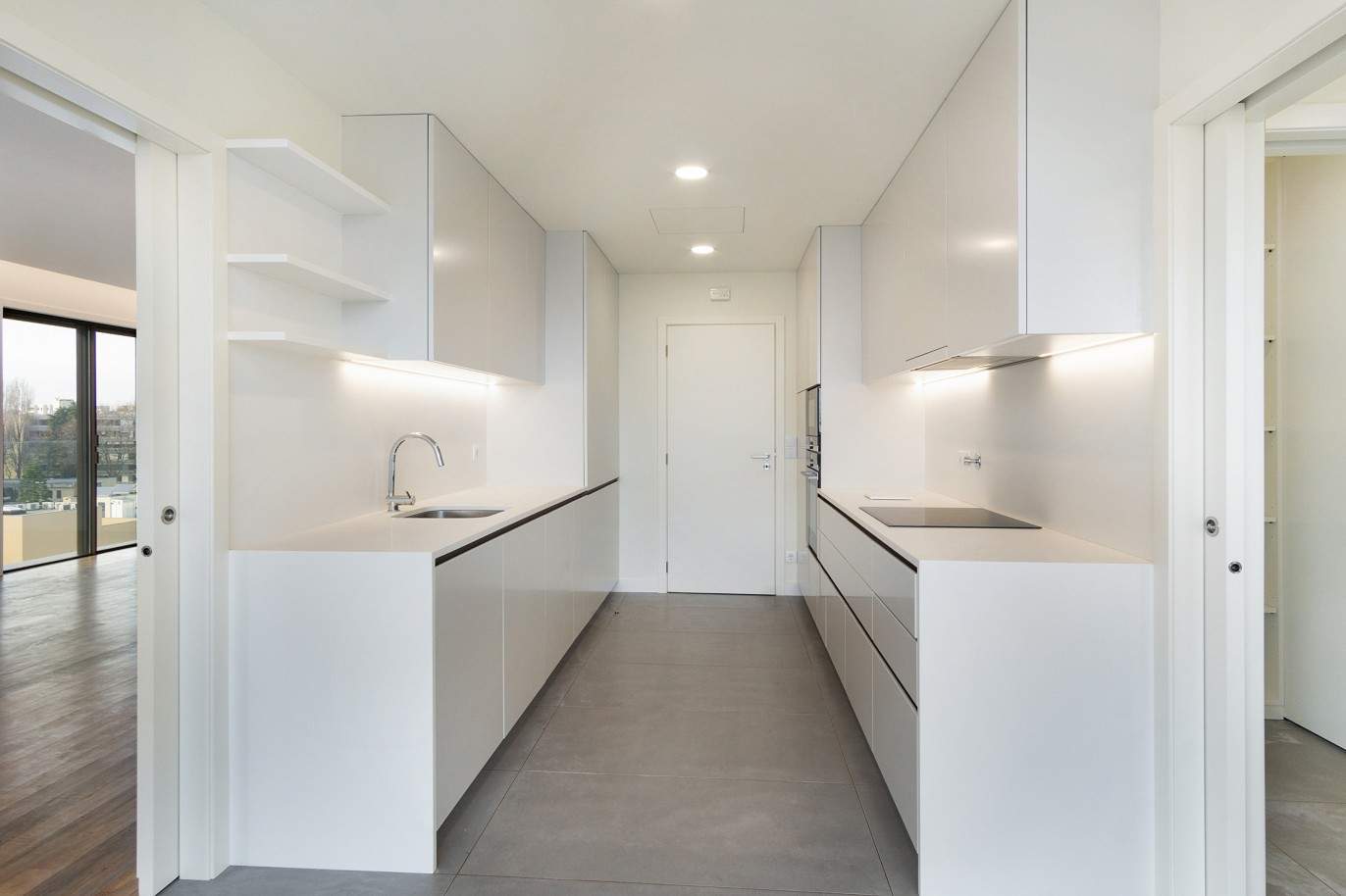 Venda de apartamento novo T3 com varanda, nos Pinhais da Foz, Porto_213274