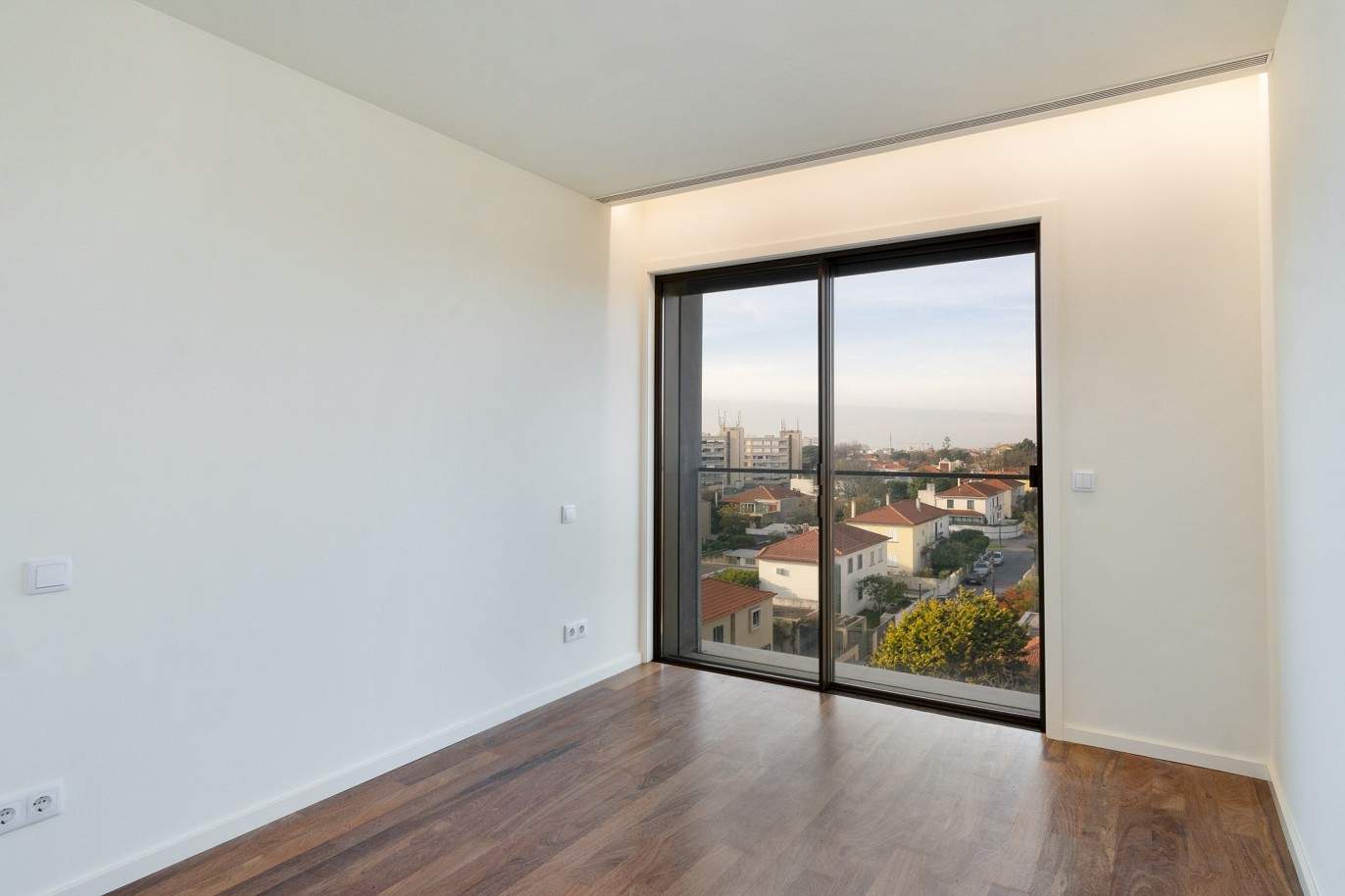 Venda de apartamento novo T3 com varanda, nos Pinhais da Foz, Porto_213278