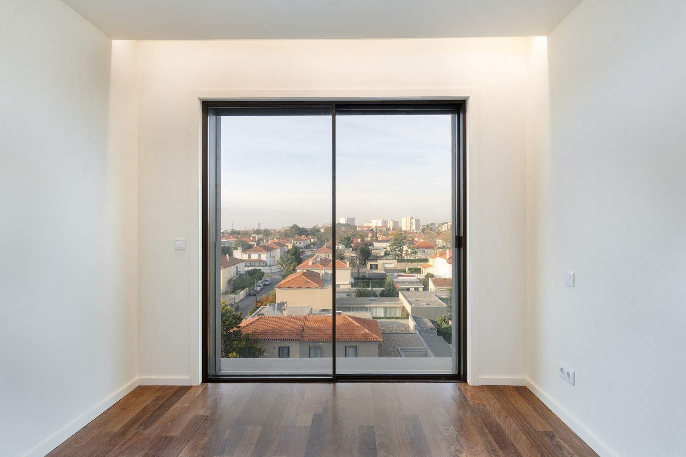 Venda de apartamento novo T3 com varanda, nos Pinhais da Foz, Porto_213286