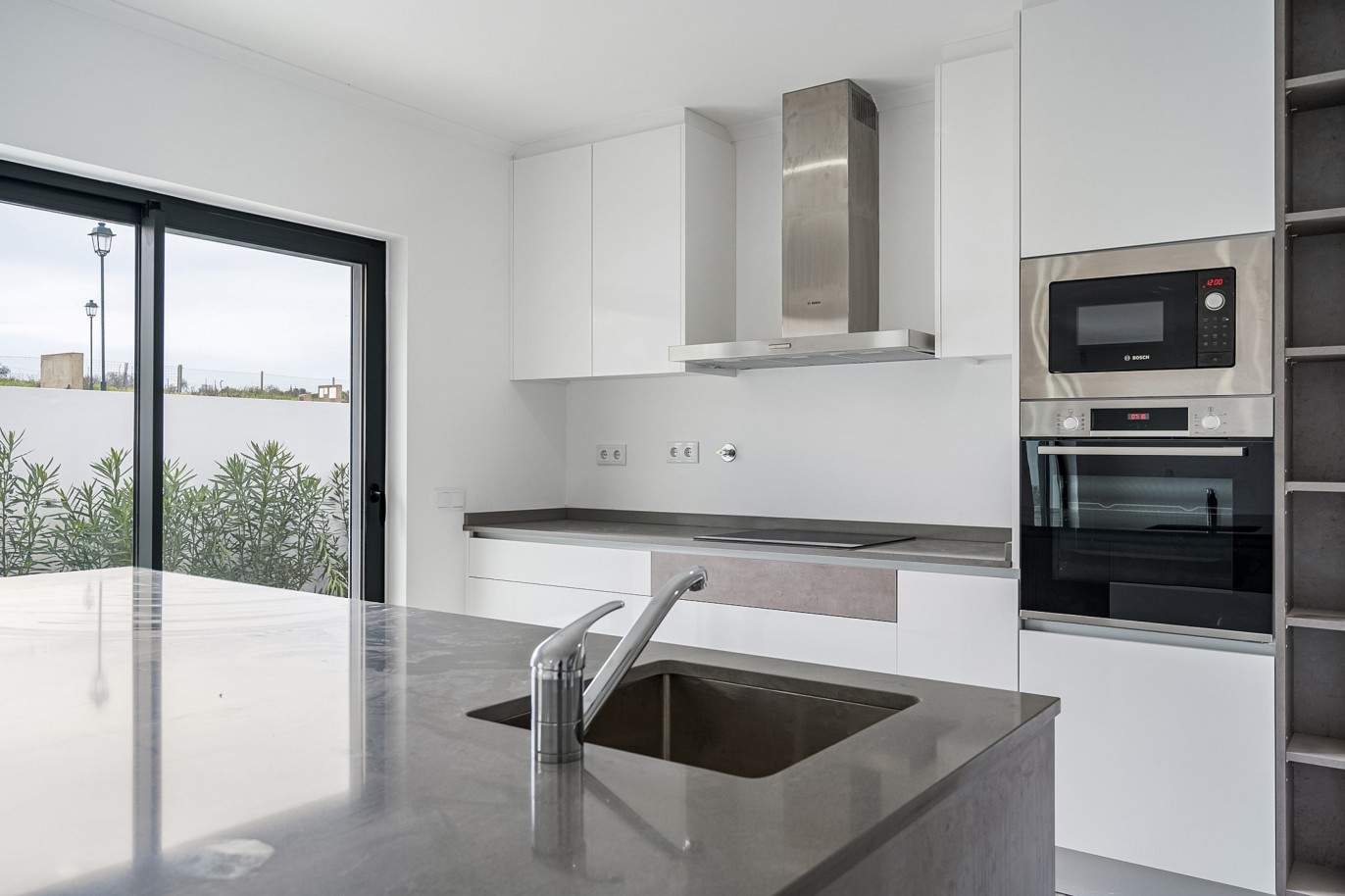 Nouvelle villa de 3 chambres à vendre à Porto de Mós, Lagos, Algarve_213429