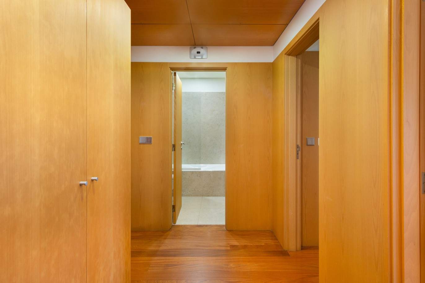 Apartamento de luxo, para venda, junto ao Parque da Cidade, Porto_213565