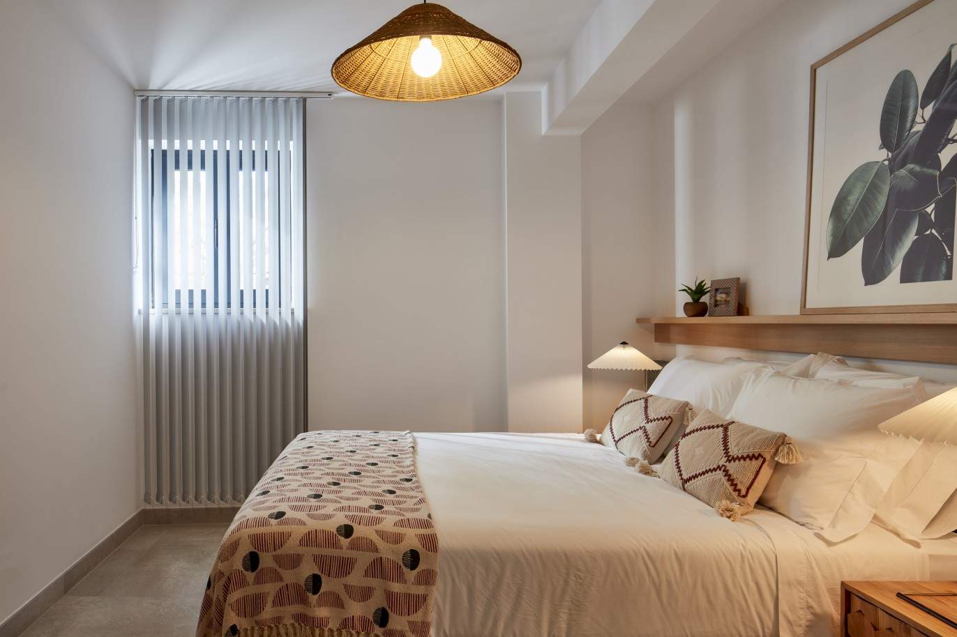Nuevo piso de 2 dormitorios en venta en el centro de Faro, Algarve_213902