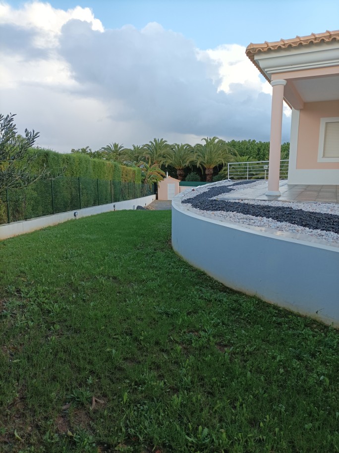 Renovierte Villa mit 3 Schlafzimmern zu verkaufen in Odiáxere, Lagos, Algarve_214019