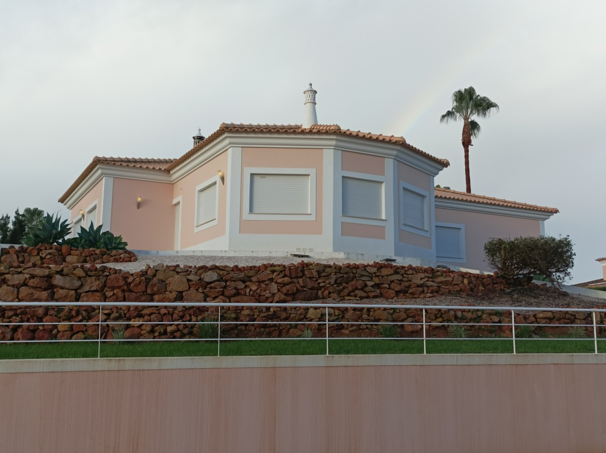 Villa rénovée de 3 chambres à vendre à Odiáxere, Lagos, Algarve_214022