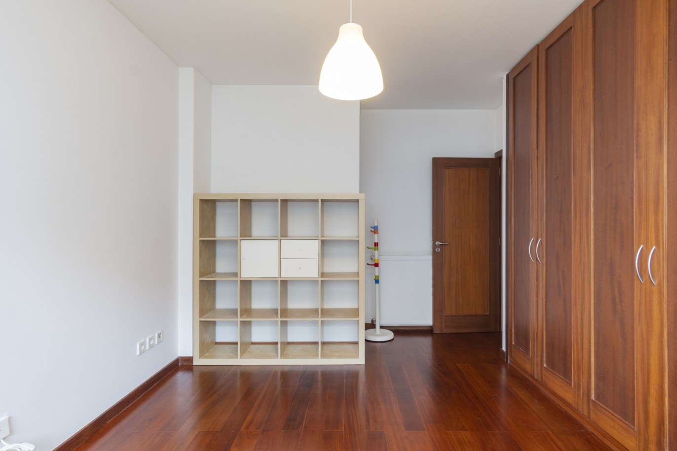 Apartment with balcony, to rent, 1st line of sea, Leça da Palmeira, Porto, Portugal_214289
