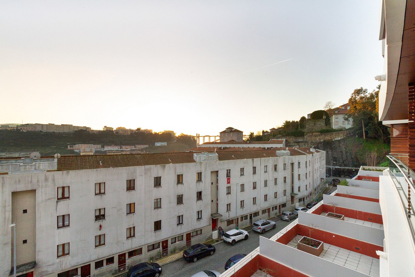 Neue Wohnung mit Balkon und Flussblick, zu vermieten, Porto, Portugal_214316