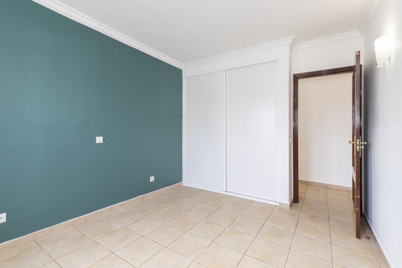 Piso de 3 dormitorios en venta en Portimao, Algarve_214491