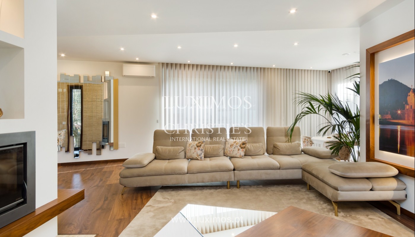 4 Bedroom Villa/Townhouse's Image 4