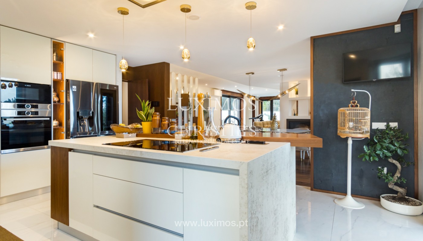 4 Bedroom Villa/Townhouse's Image 8