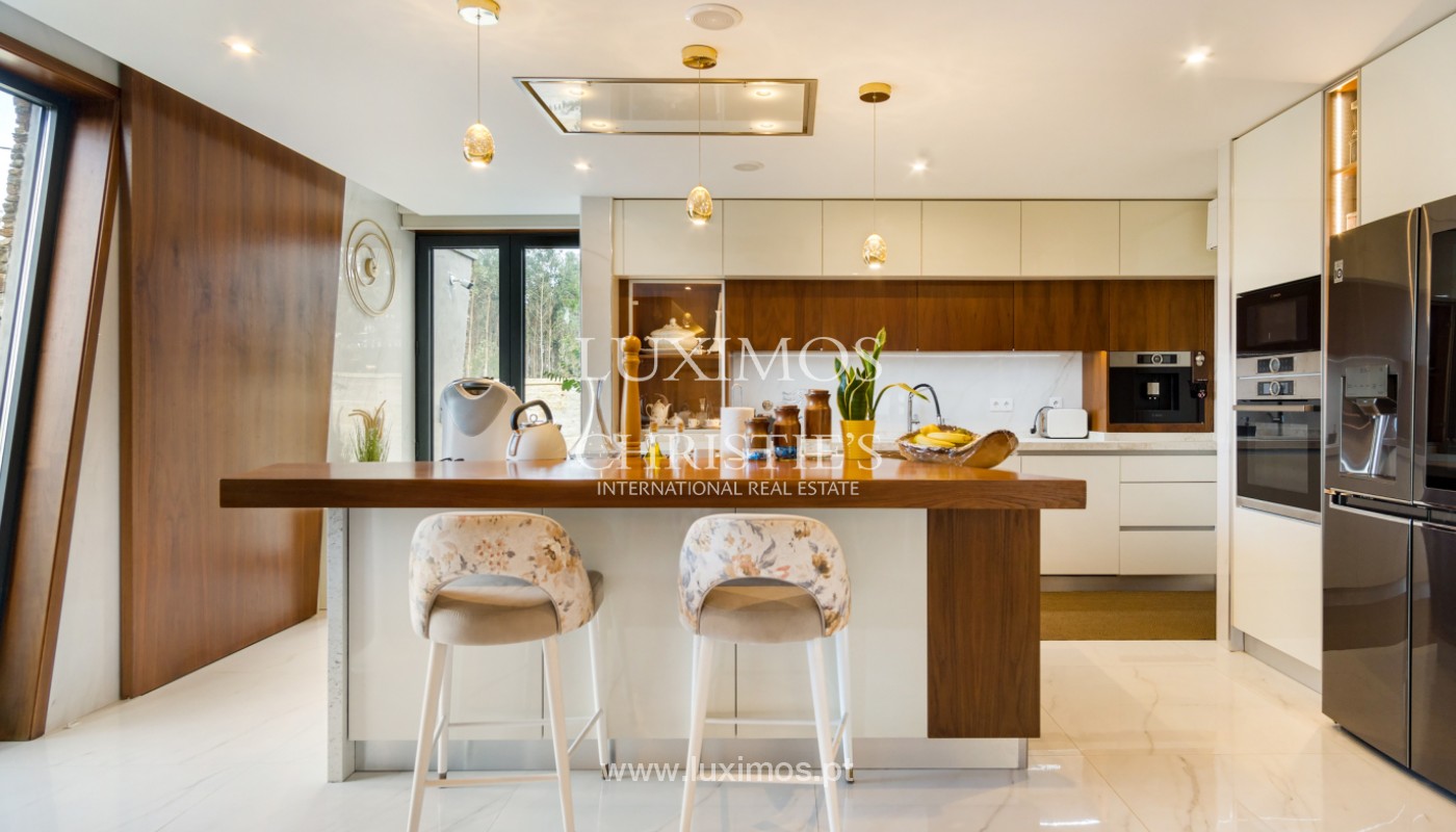 4 Bedroom Villa/Townhouse's Image 7