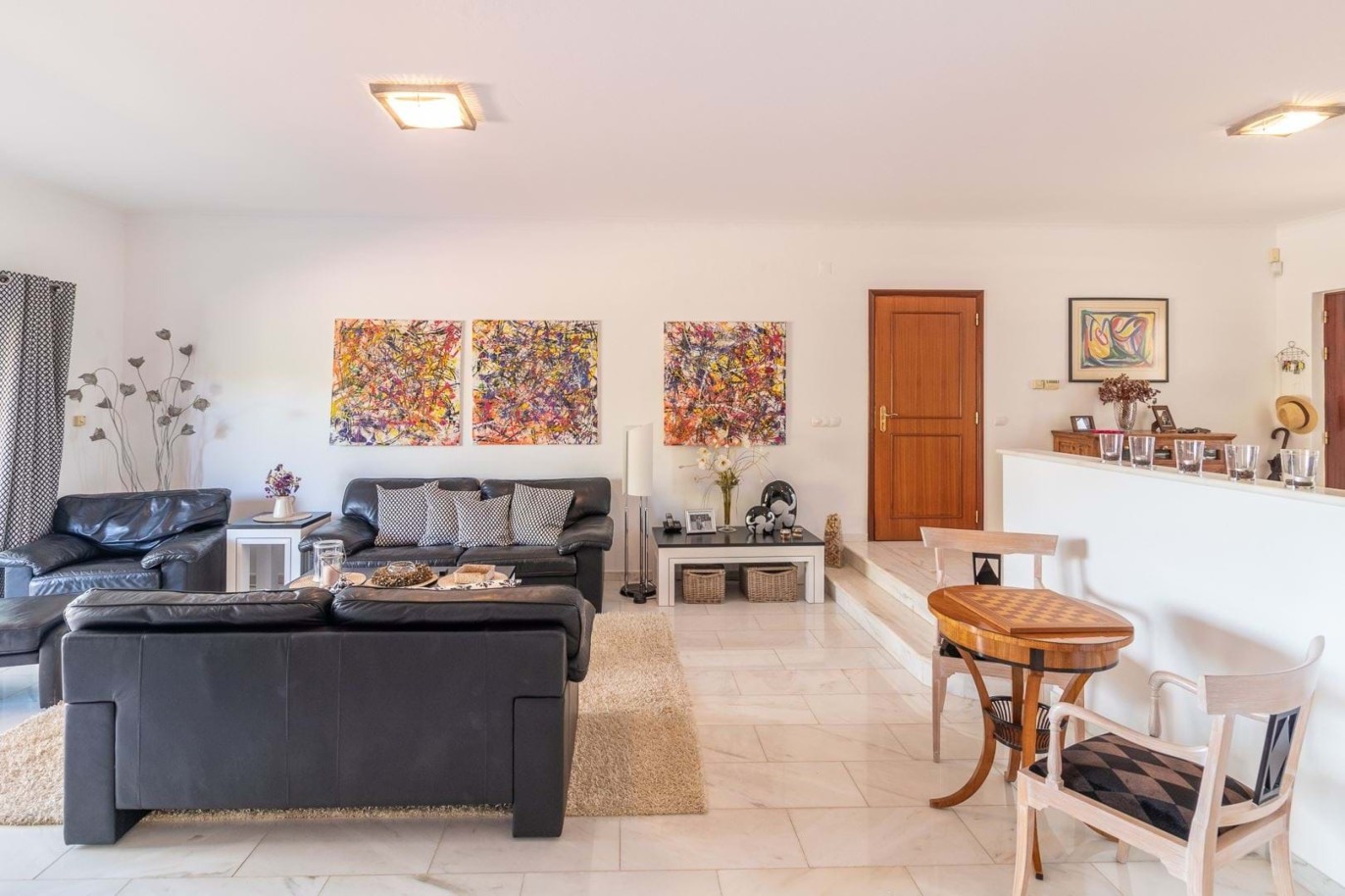 Villa de 3 chambres avec piscine, à vendre à Gramacho Golf, Carvoeiro, Algarve_215260