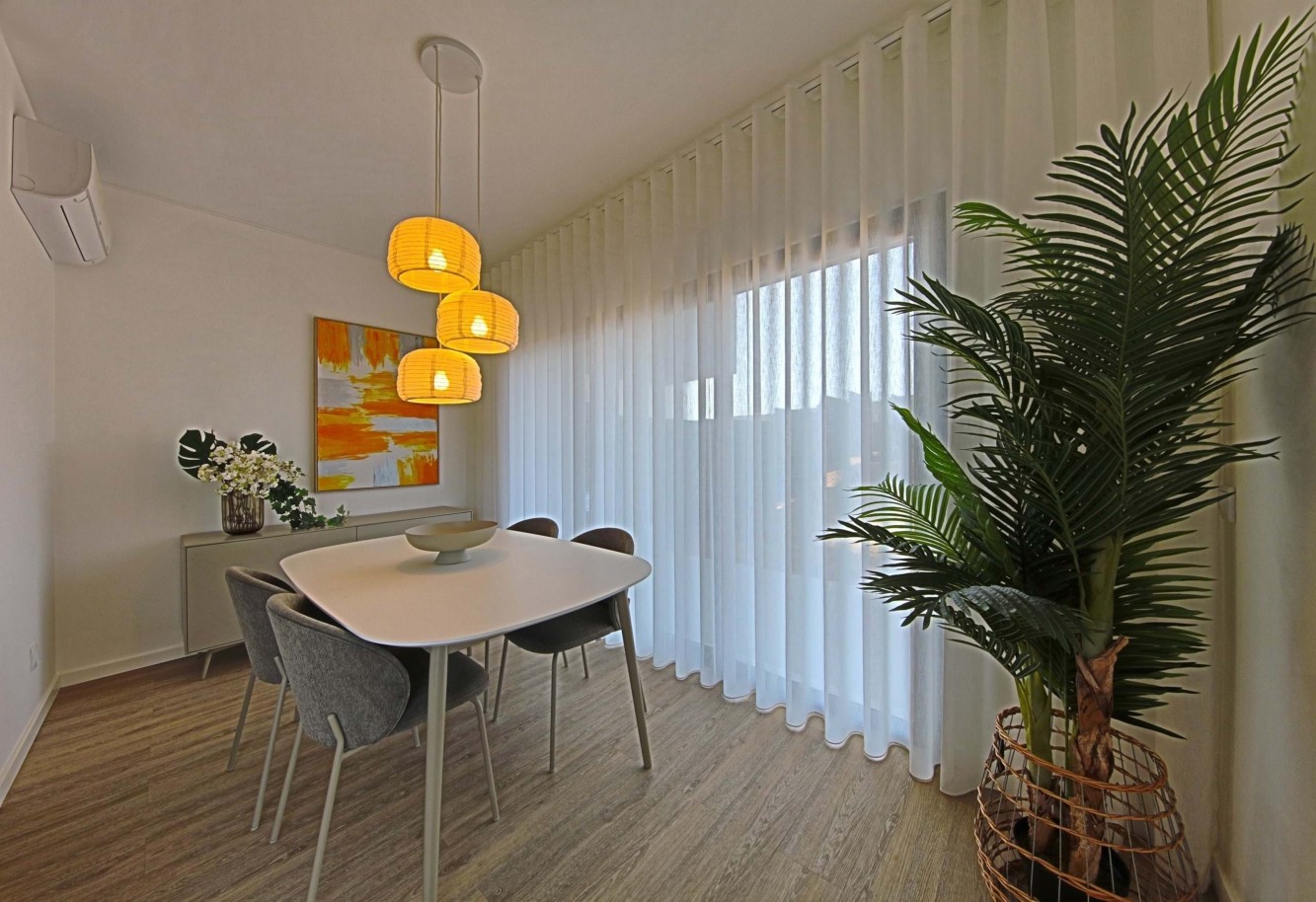 Piso dúplex de 2 dormitorios en construcción, en venta, en Golf Resort, Silves, Algarve_215317