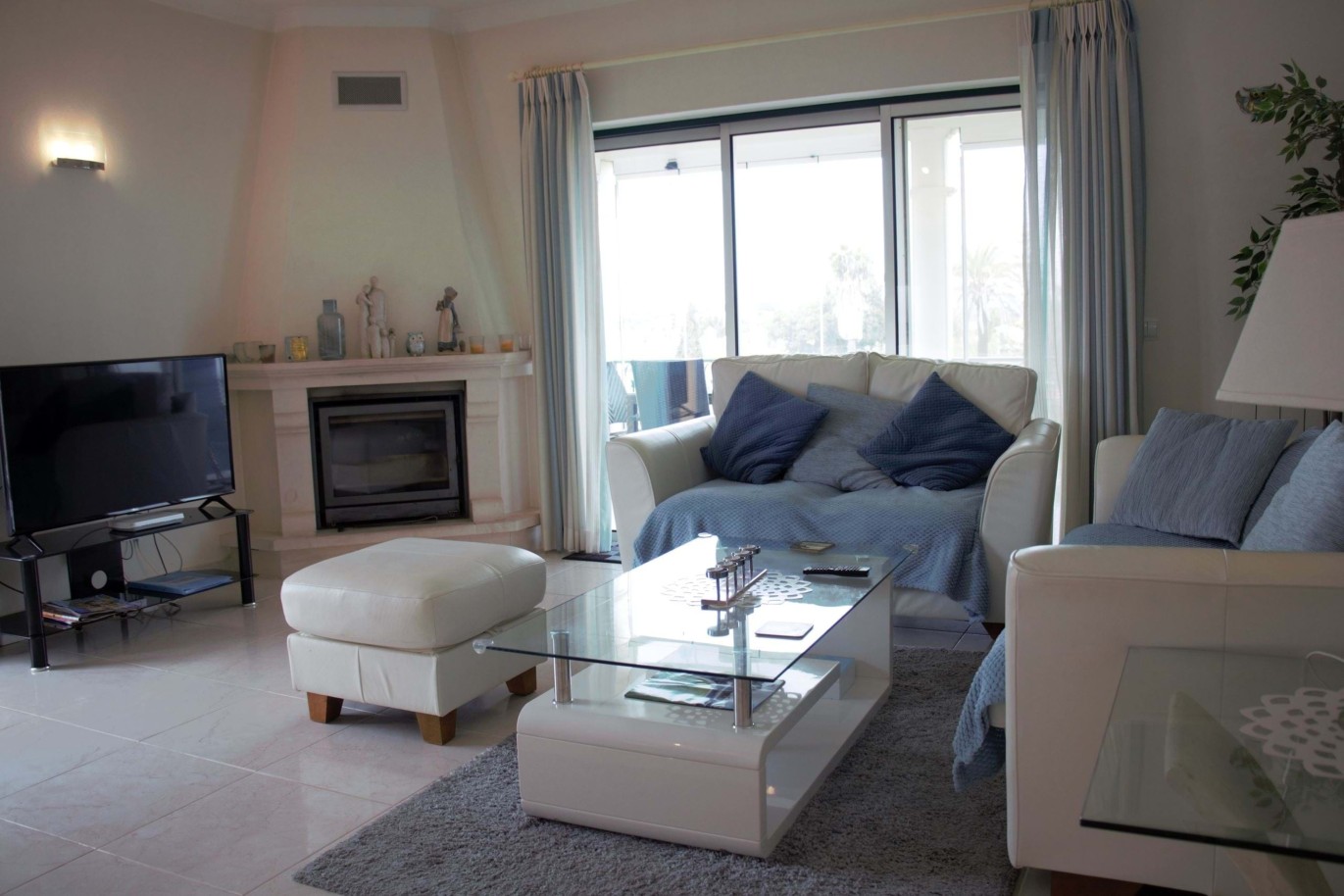 Piso de 2 dormitorios en venta, en Gramacho, Algarve_215604