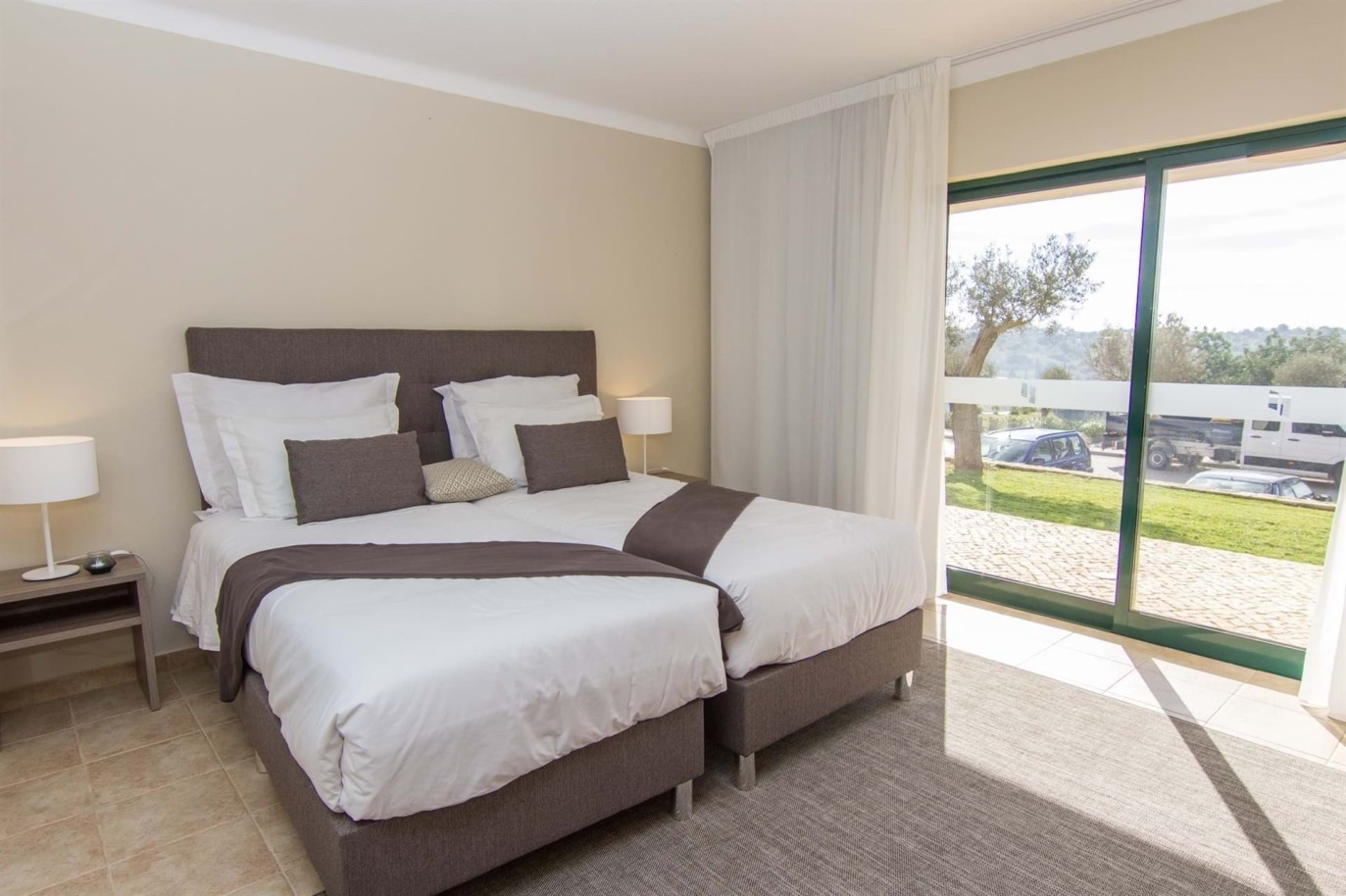 Sale of new apartment in tourist resort, Carvoeiro, Algarve, Portugal_215614