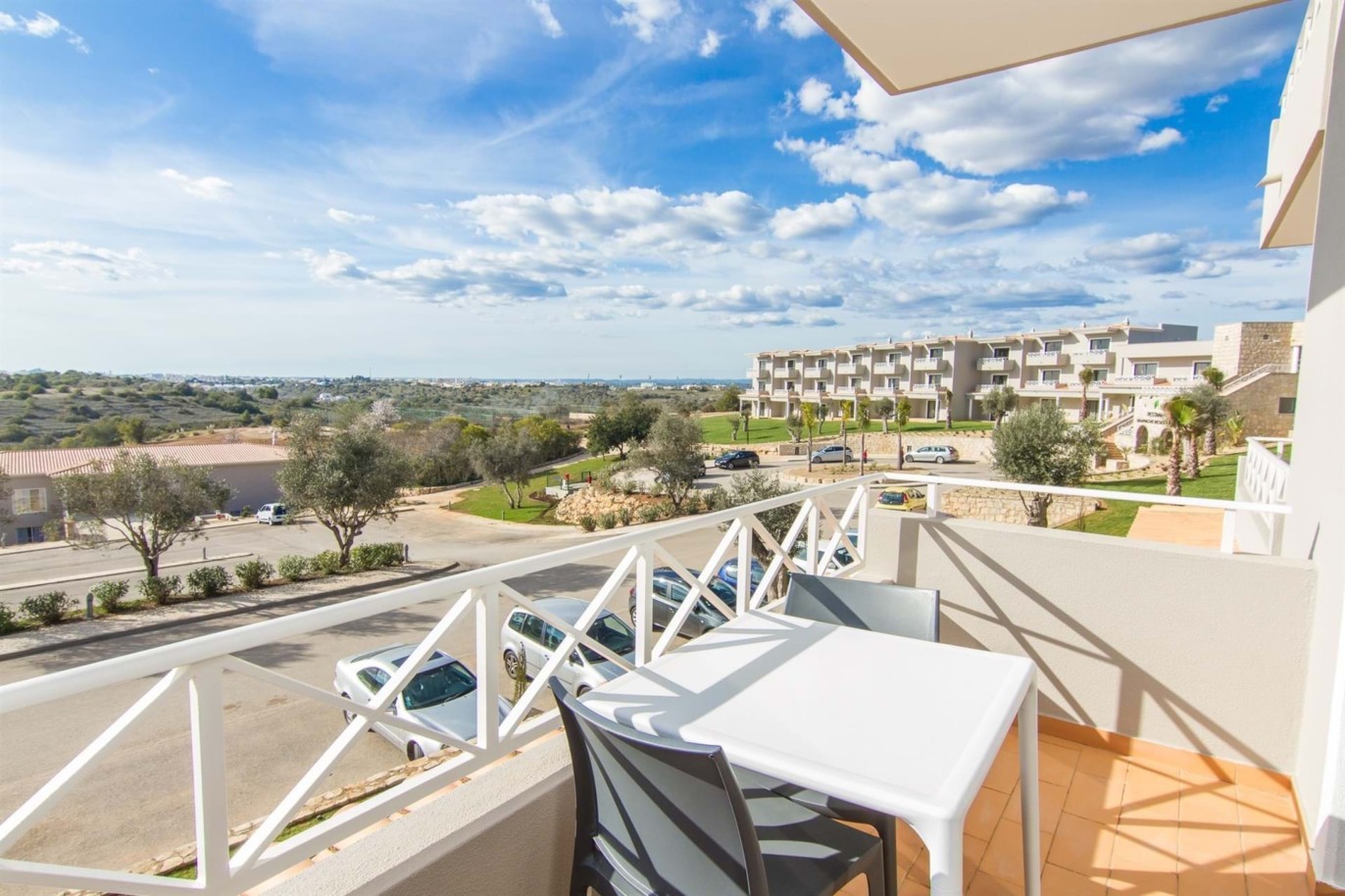 Sale of new apartment in tourist resort, Carvoeiro, Algarve, Portugal_215617