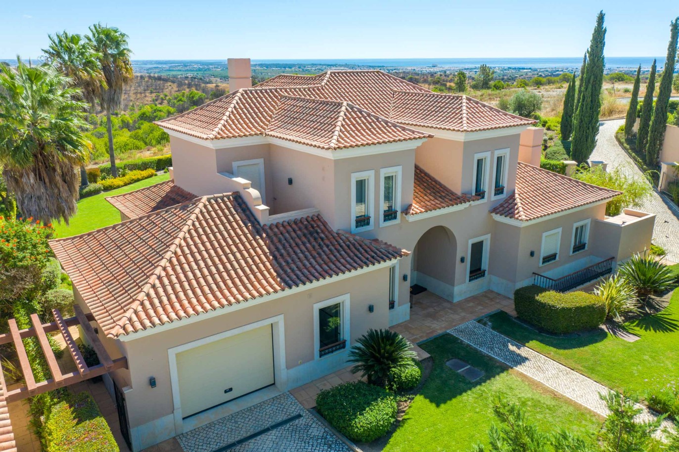 5 Dormitorios Villa con piscina, en venta en Vila Real de Santo Antonio, Algarve_215680