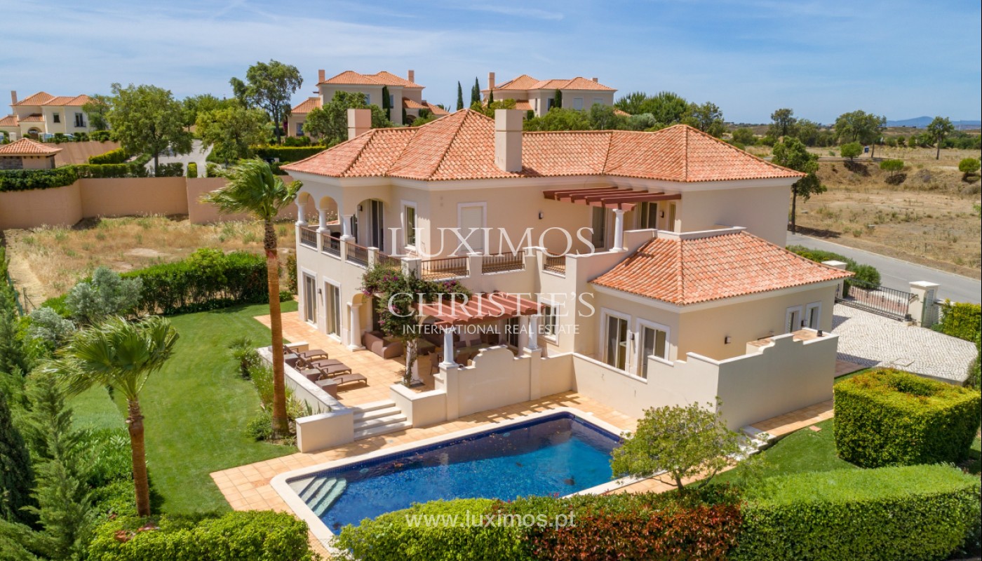 4 Bedroom Villa/Townhouse's Image 17
