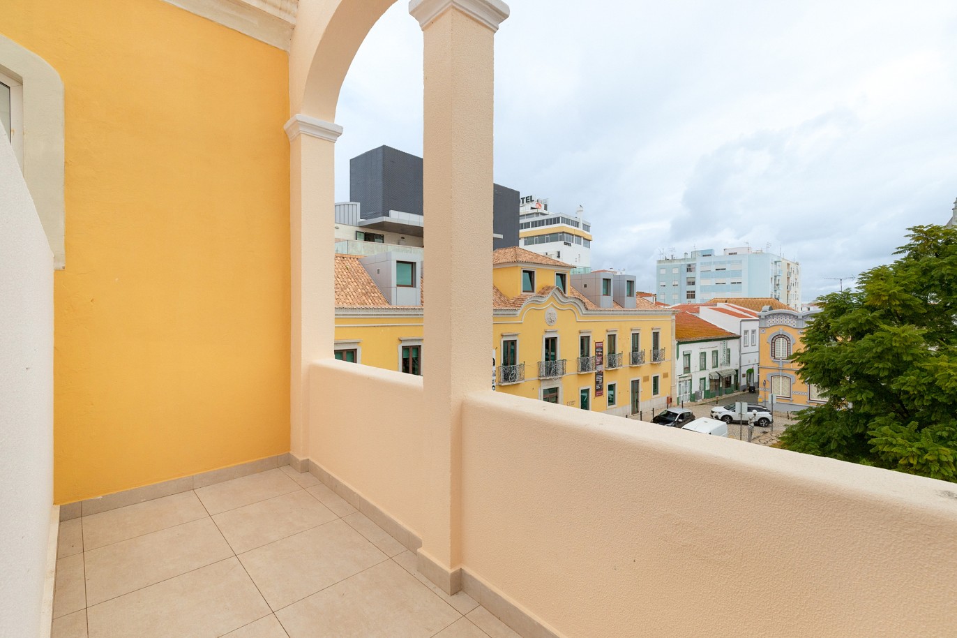 Piso duplex de 3 dormitorios, en venta, en Portimão, Algarve_215777