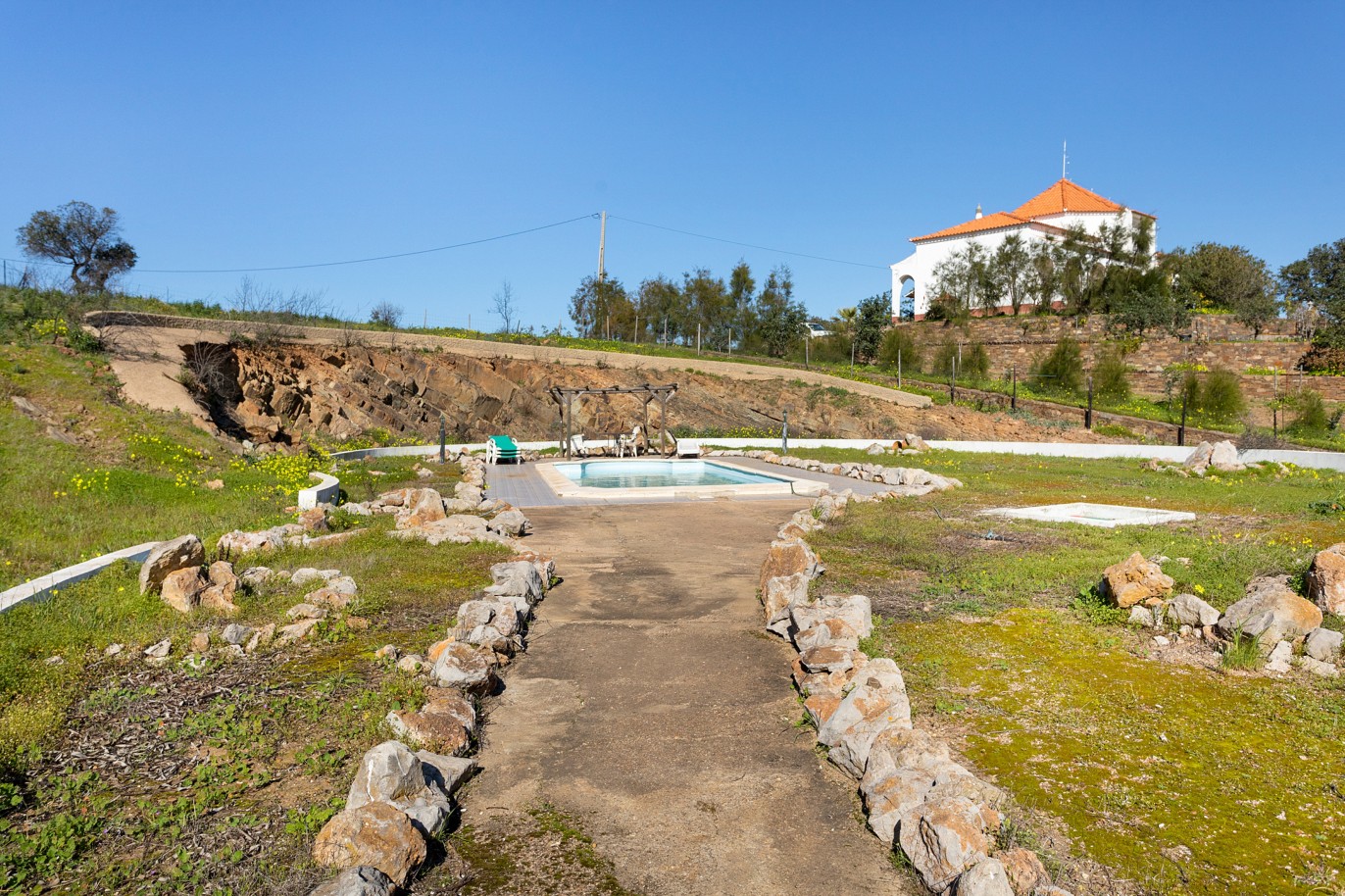 Freistehende Villa mit Gewerbefläche, zu verkaufen in Tavira, Algarve_215992