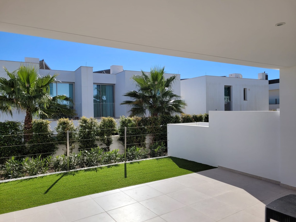 3 bedroom townhouse in private condominium, for sale, in Lagos, Algarve_216823