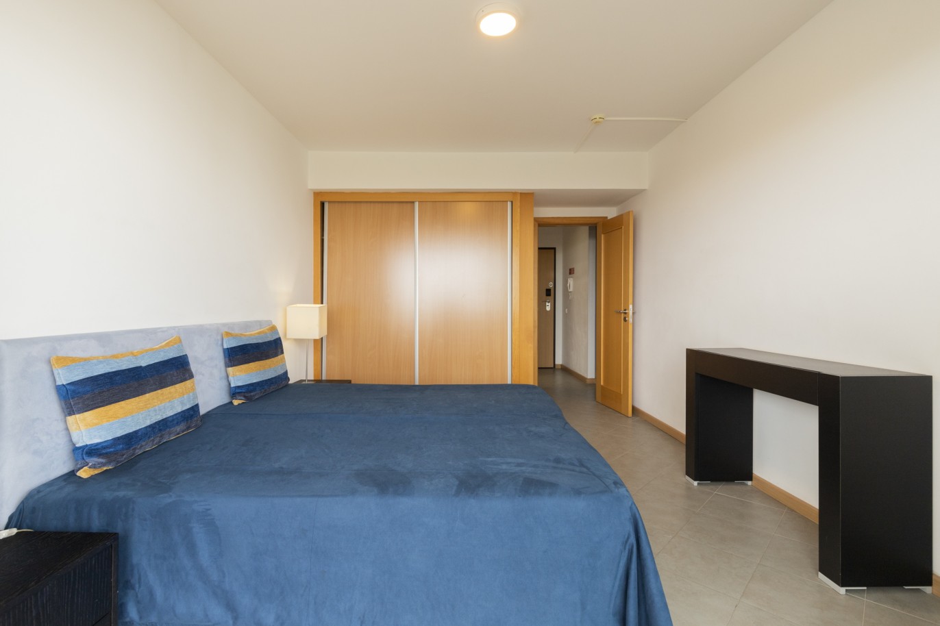 1 schlafzimmer wohnung mit schwimmbad, zu verkaufen in Portimão, Algarve_216949