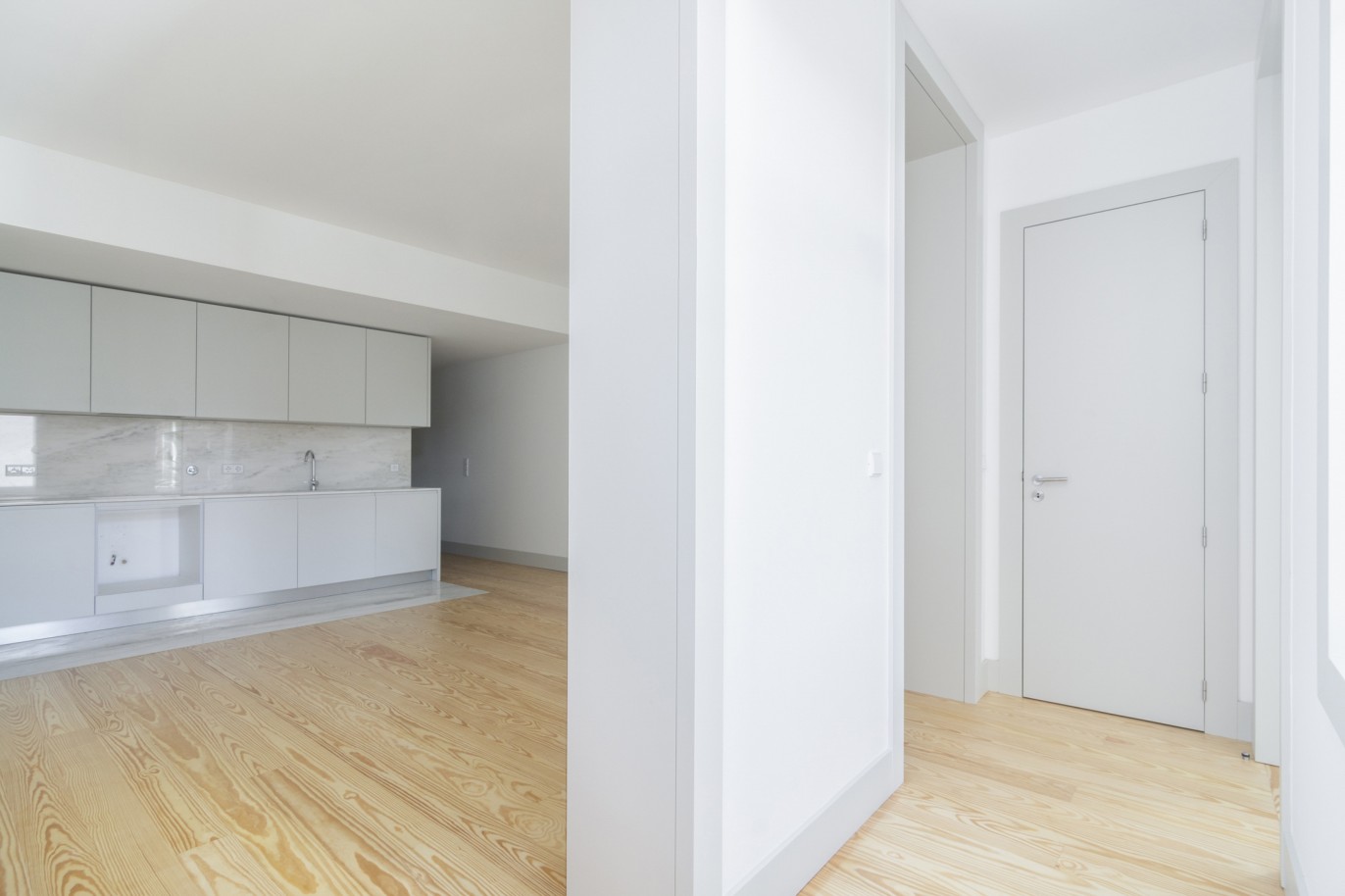 Apartamento novo triplex, para venda, no Centro do Porto, Portugal_216984