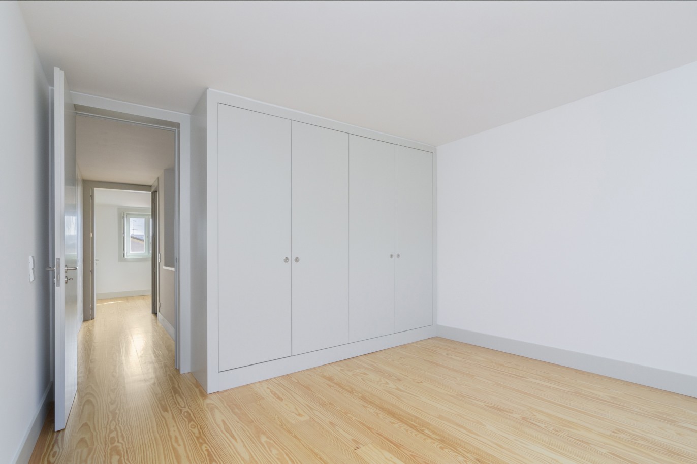 Apartamento novo triplex, para venda, no Centro do Porto, Portugal_217001