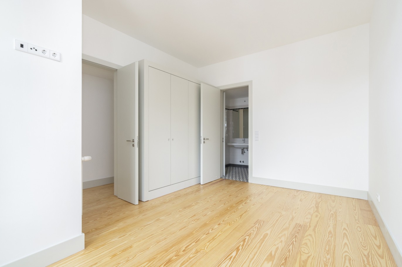 Apartamento novo triplex, para venda, no Centro do Porto_217028