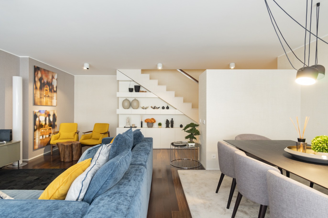 3 Bedroom Duplex Apartment with balcony, for sale, in Boavista, Porto, Portugal_217704