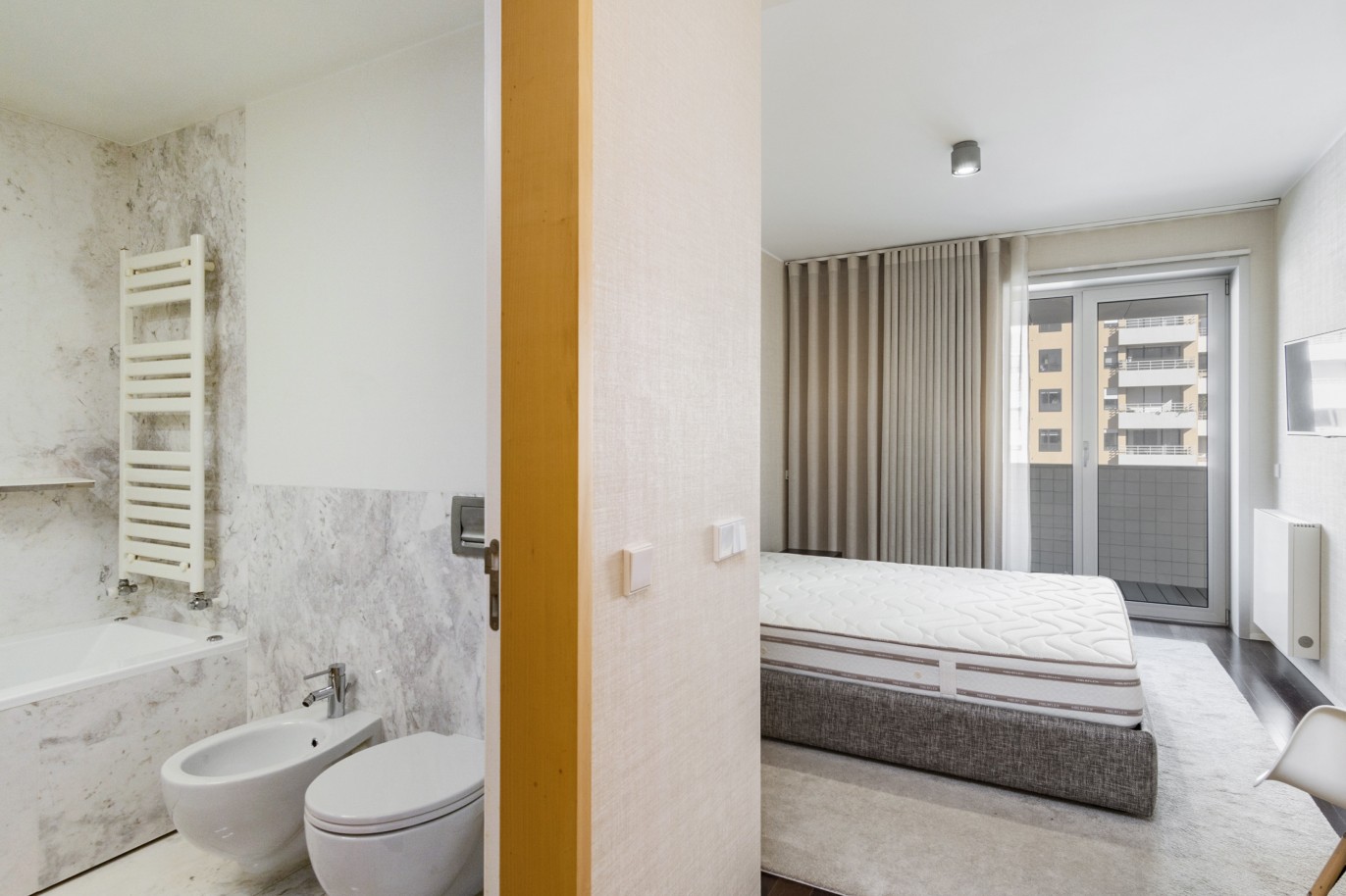 3 Bedroom Duplex Apartment with balcony, for sale, in Boavista, Porto, Portugal_217715