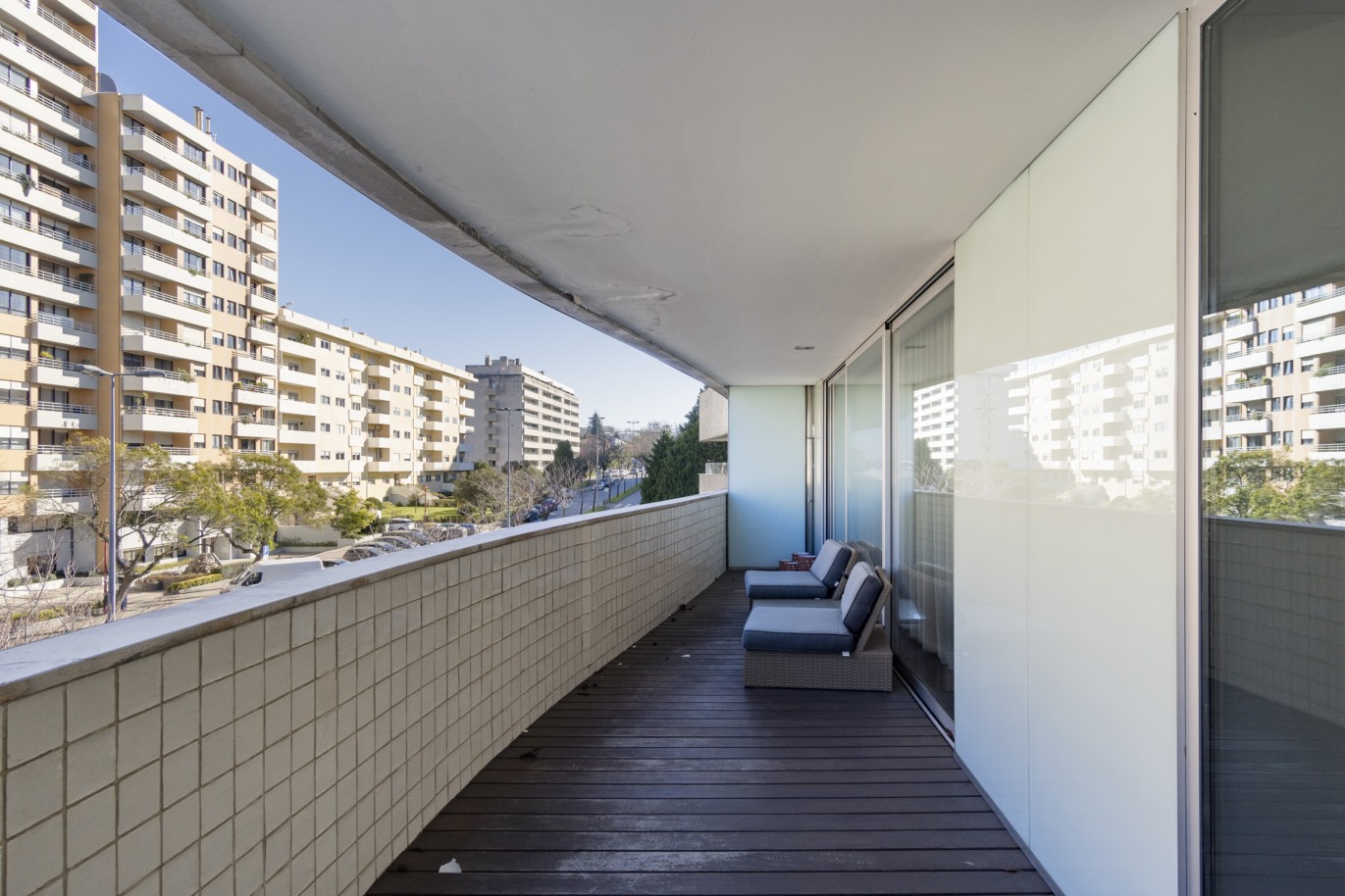 Apartamento Dúplex de 3 Dormitorios con balcón, en venta, en Boavista, Porto, Portugal_217722