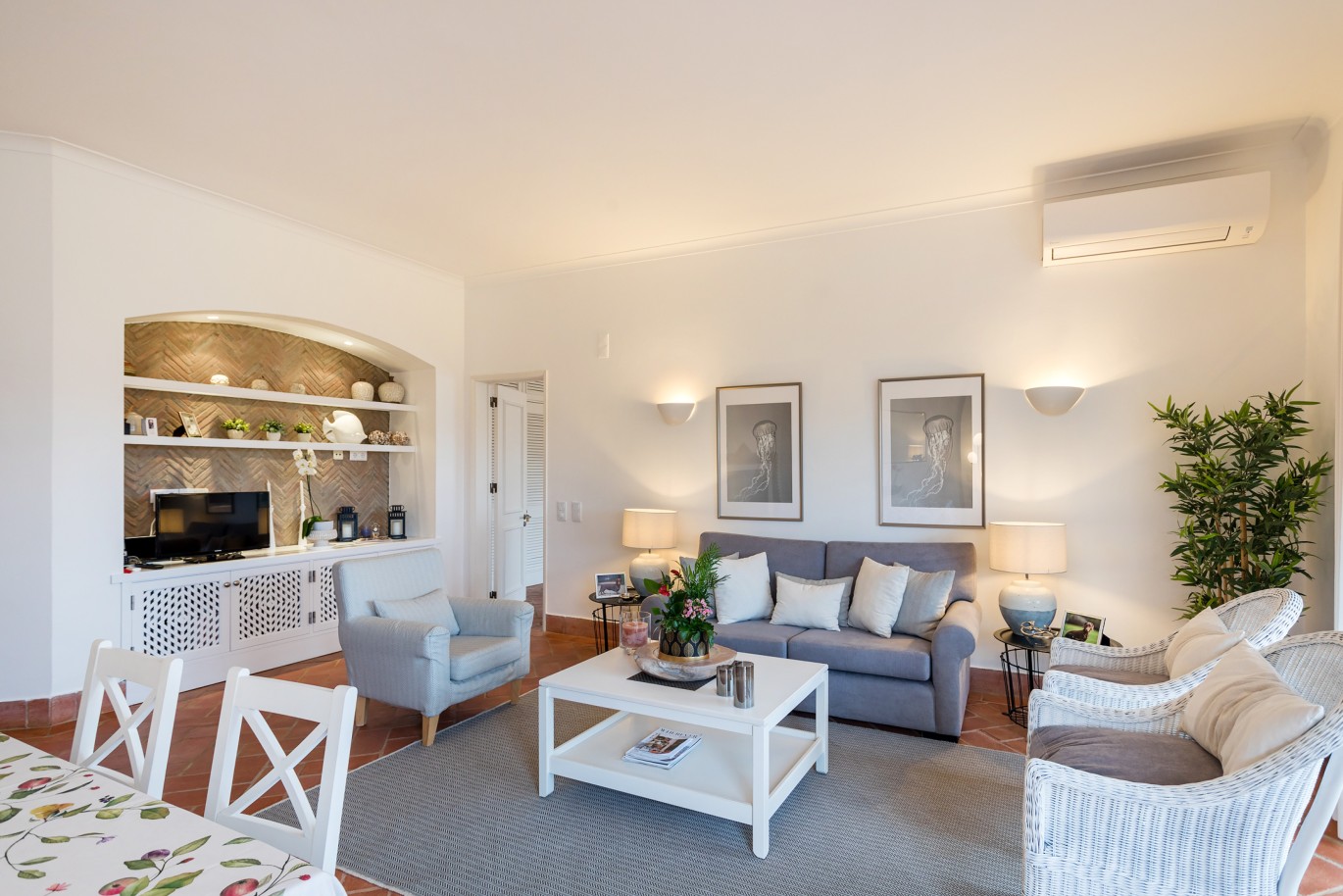 3 Schlafzimmer Villa mit Garten, zu verkaufen in Quinta do Lago, Algarve_218587