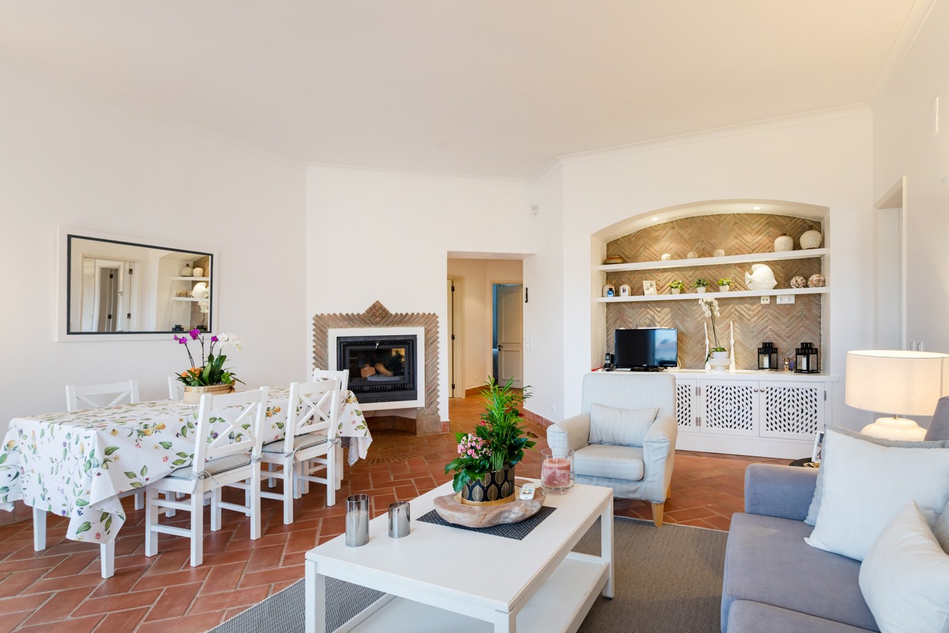 Villa de 3 chambres avec jardin, à vendre à Quinta do Lago, Algarve_218589