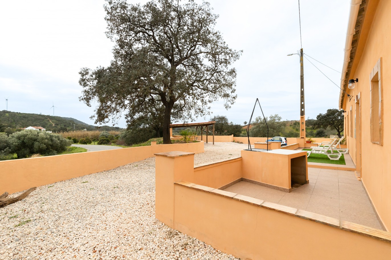 Renovated 3 bedroom villa for sale in São Bartolomeu de Messines, Algarve _218635