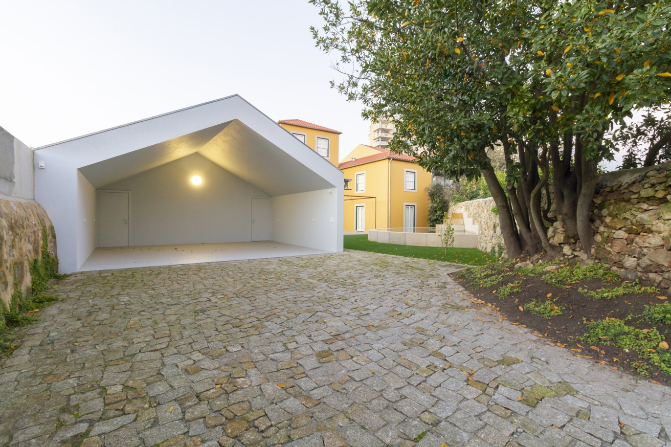 Herrenhaus mit Garten und See, zu verkaufen, in Foz do Douro, Porto, Portugal_218844