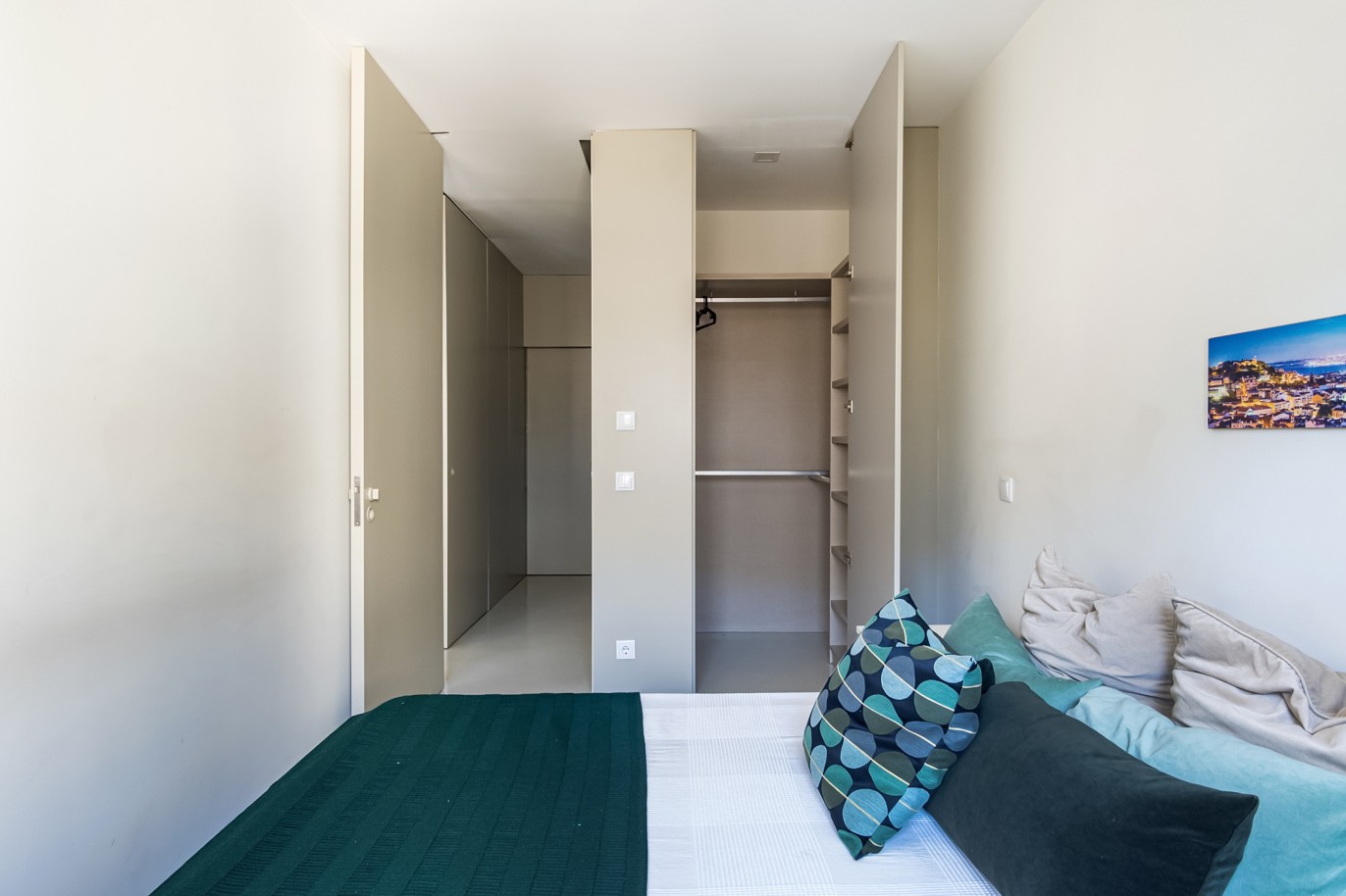 Appartement avec balcon, à vendre, dans le centre de Porto, Portugal_219493