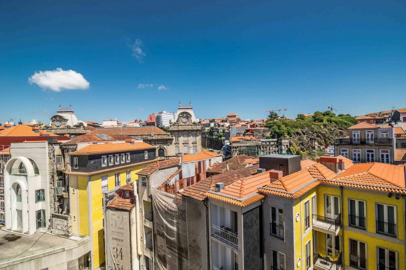 Penthouse duplex com varanda, para venda, na Baixa do Porto_220287