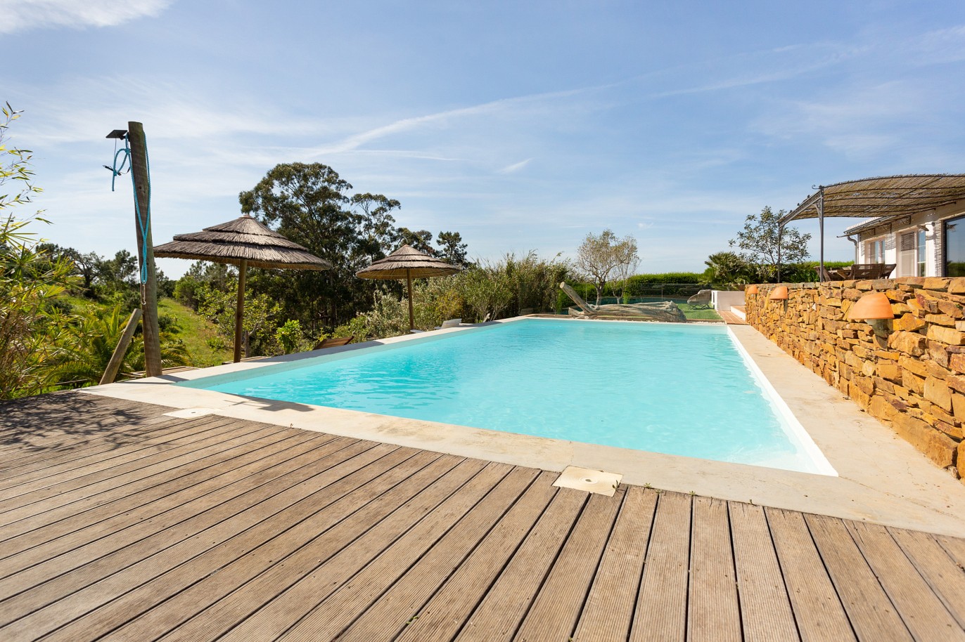 Quinta com três apartamentos T1, para venda em Aljezur, Algarve_220489
