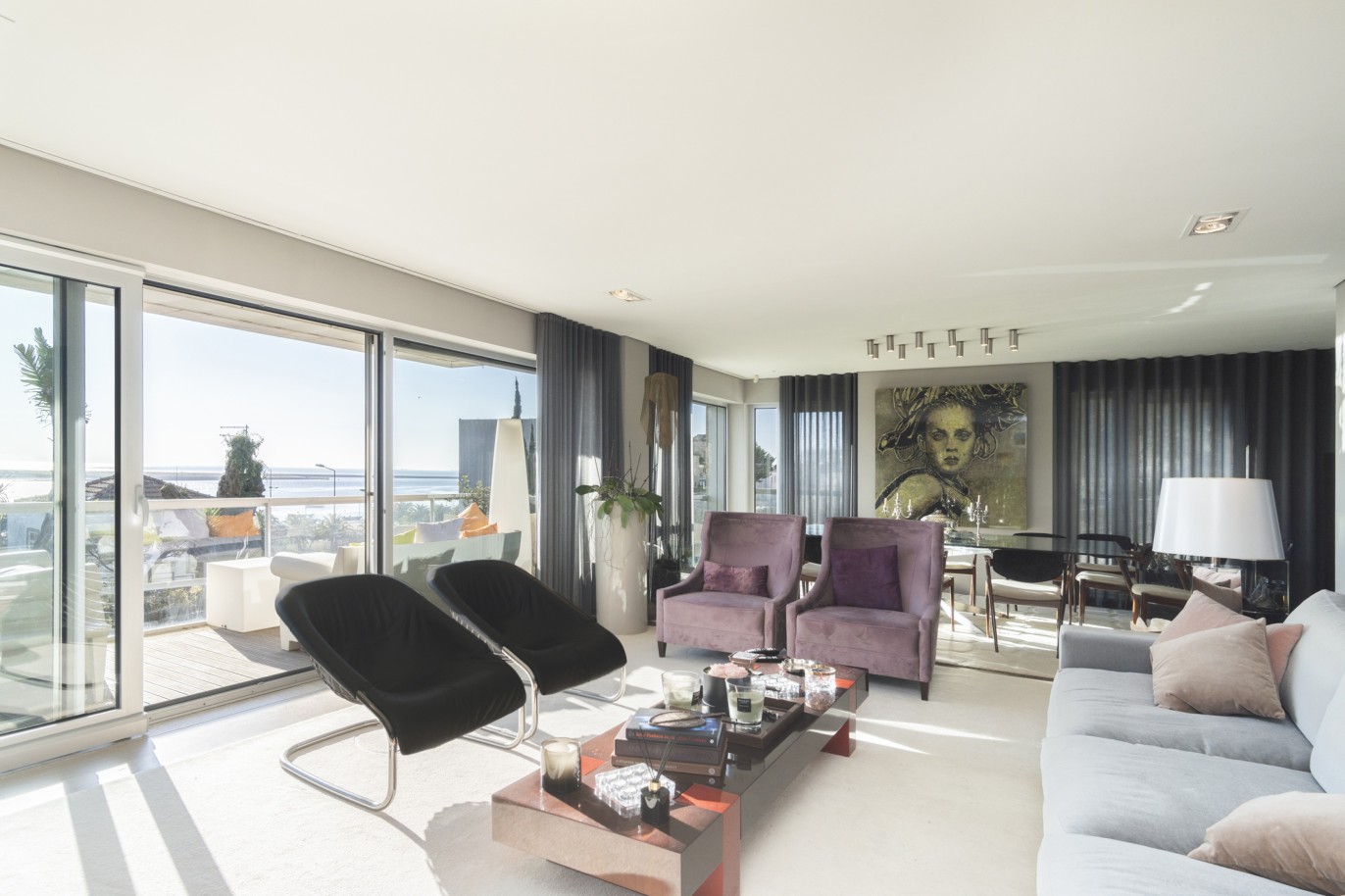 Apartamento de luxo com varanda e vistas rio, para venda, no Porto_220714