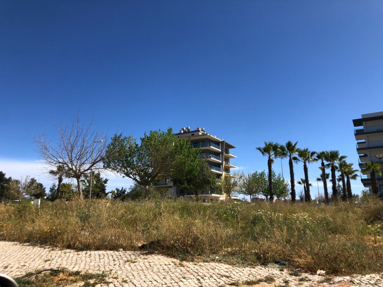 Terreno edificable, en venta en Faro, Algarve_221183