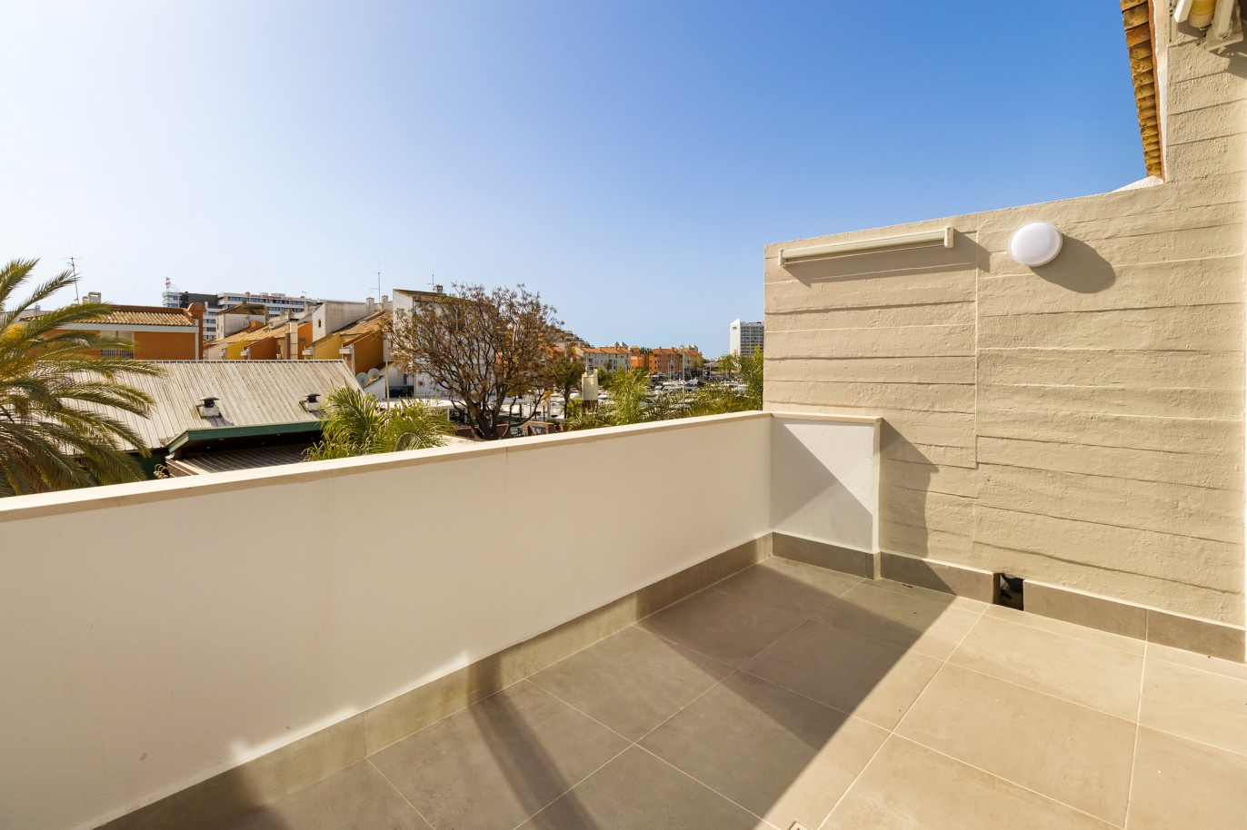 Villa de 3 dormitorios en venta en Vilamoura Marina, Algarve_221733