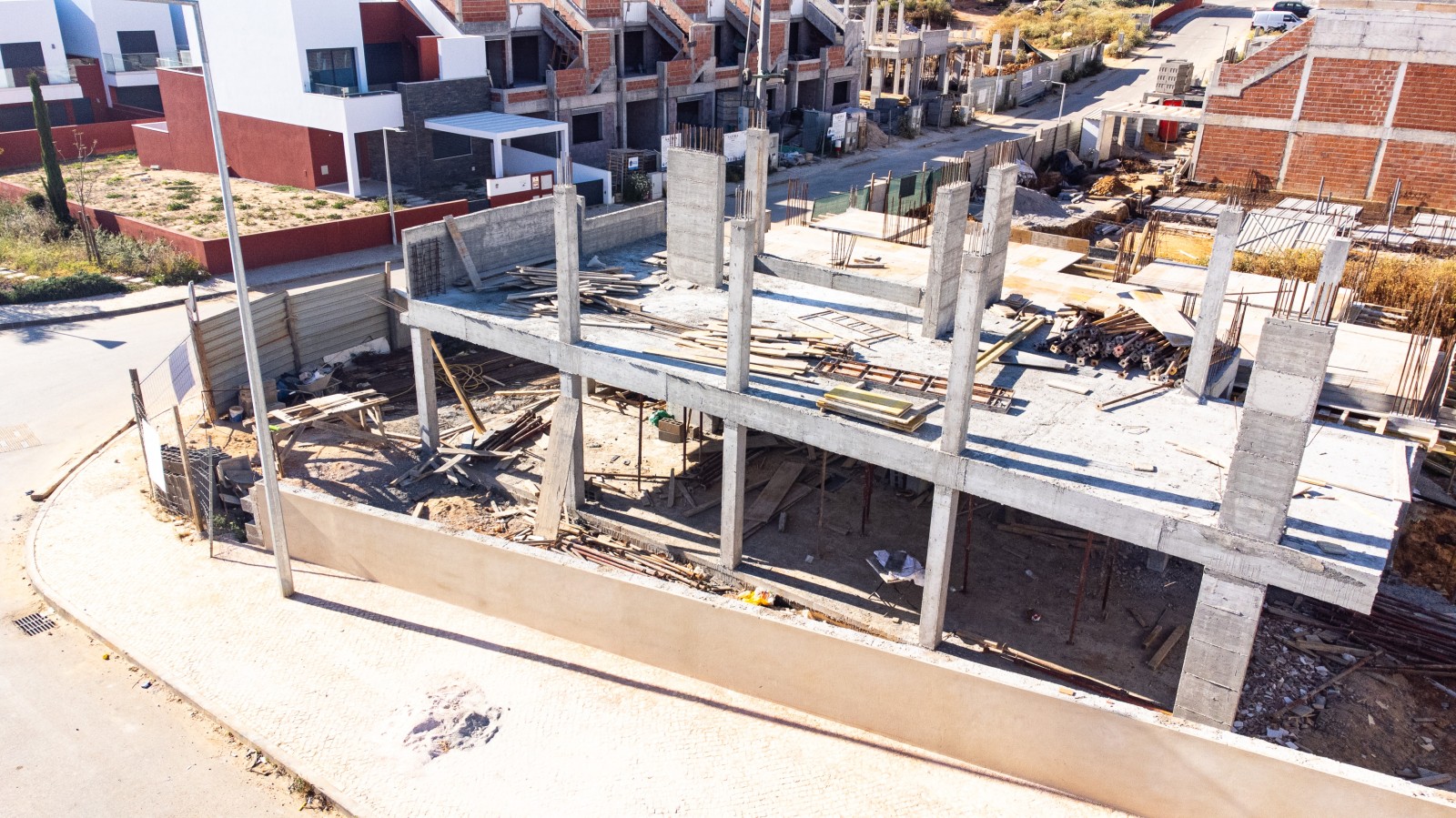 Moradia em banda V3 em construção, para venda, em Portimão, Algarve_222110