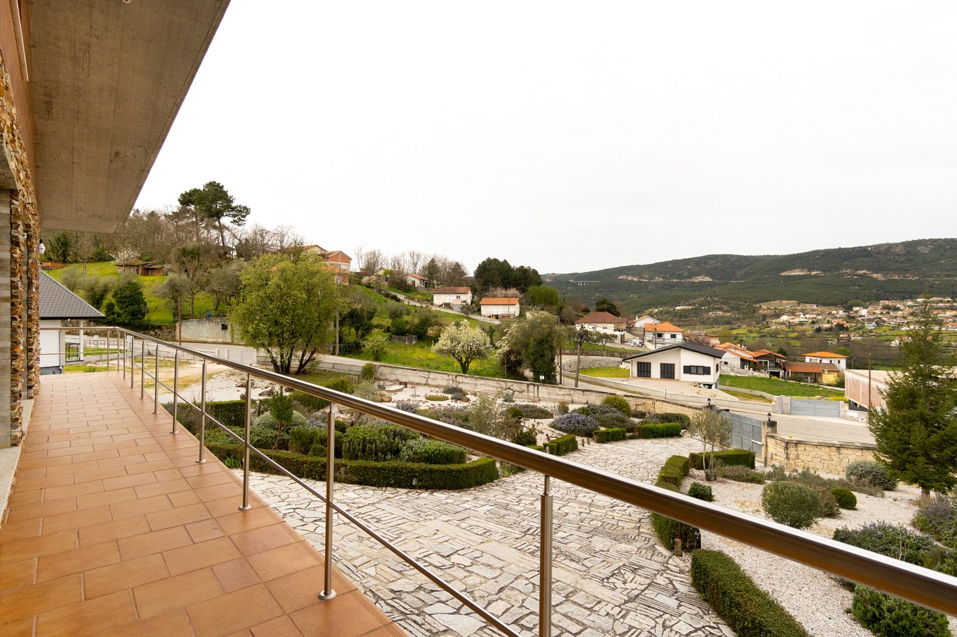 Villa con jardín, en venta, en Pedras Salgadas, Vila Pouca de Aguiar, Douro, Portugal_222154