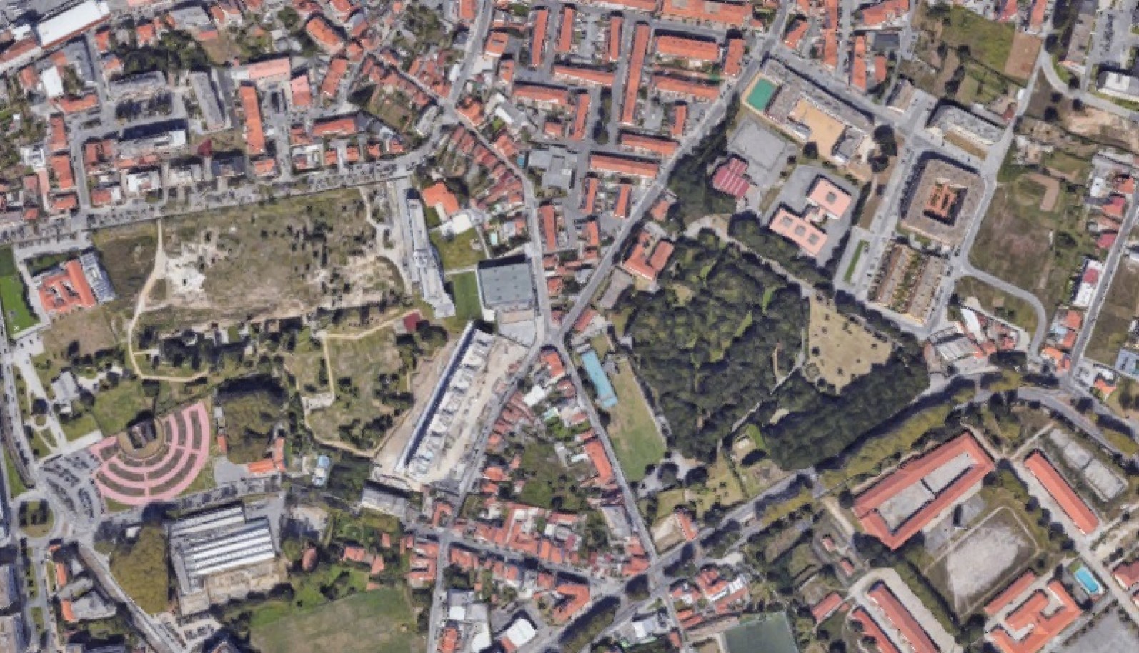 Gebäude mit Erweiterungsprojekt, in Senhora da Hora, Matosinhos, Porto, Portugal_222307