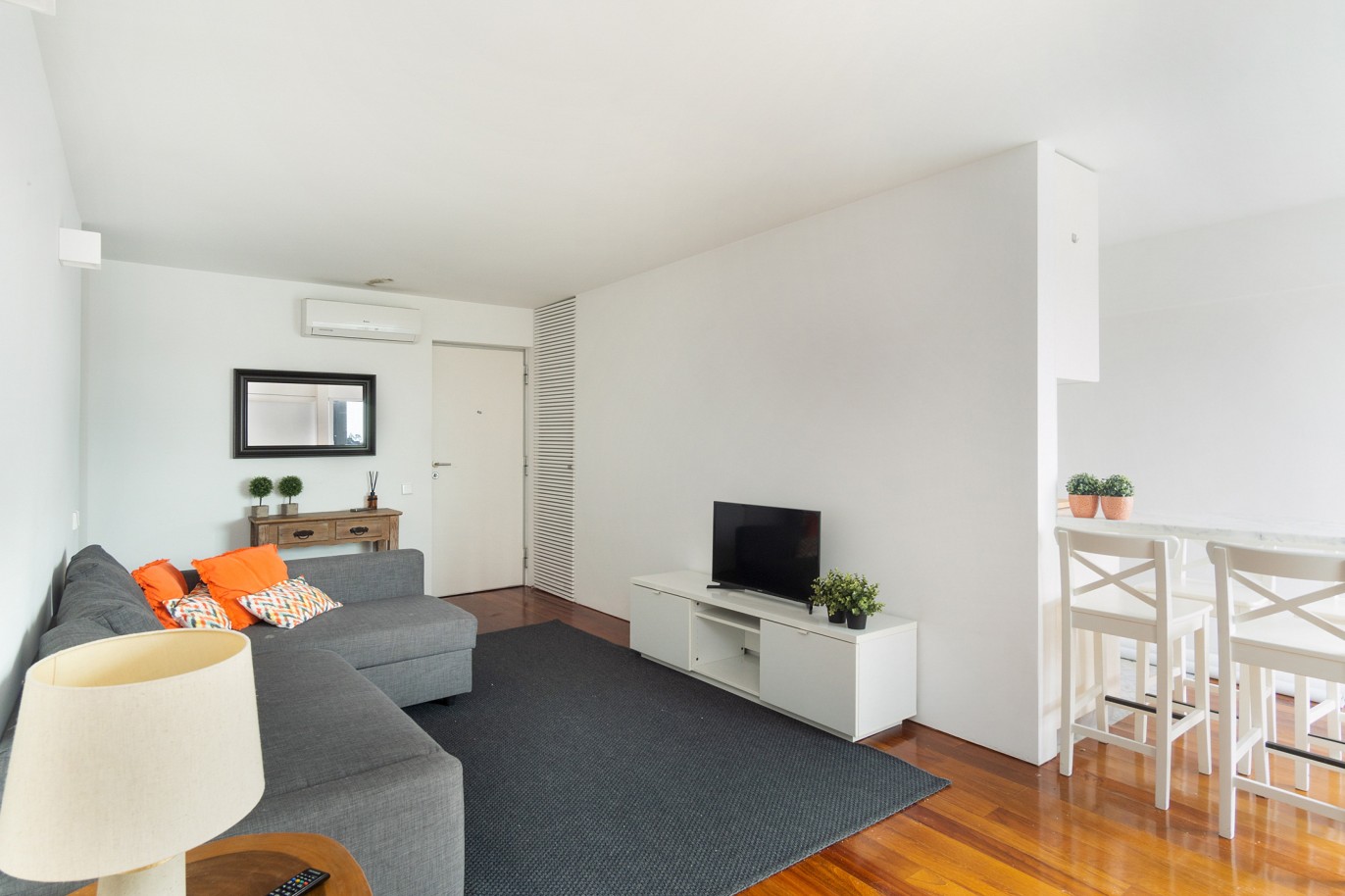 Penthouse, to rent, in Lordelo do Ouro, Porto, Portugal_222415