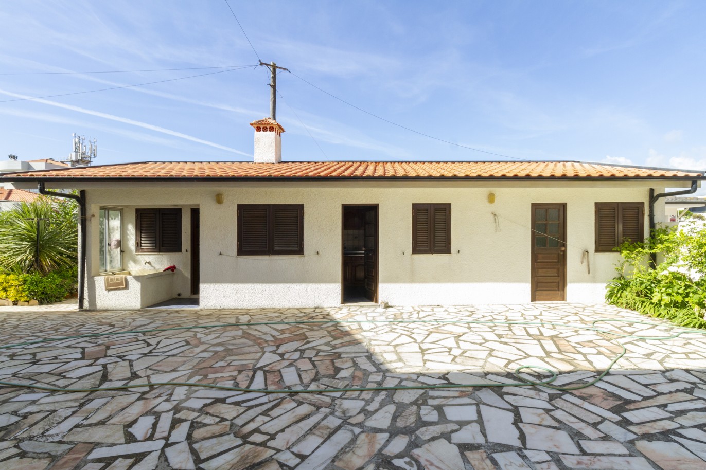 Detached villa with garden, for sale, near Esmoriz Beach, Ovar, North Portugal_222814