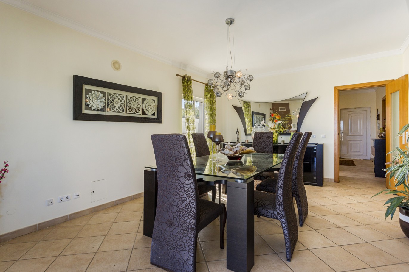 4 Schlafzimmer Villa mit Pool und Meerblick, zu verkaufen in Albufeira, Algarve_223818