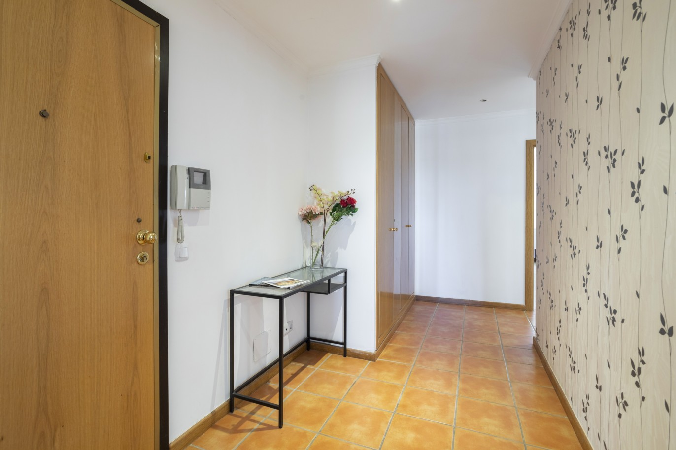 Appartement de 3 chambres à coucher dans un condominium fermé, à vendre à vilamoura, Algarve_224424