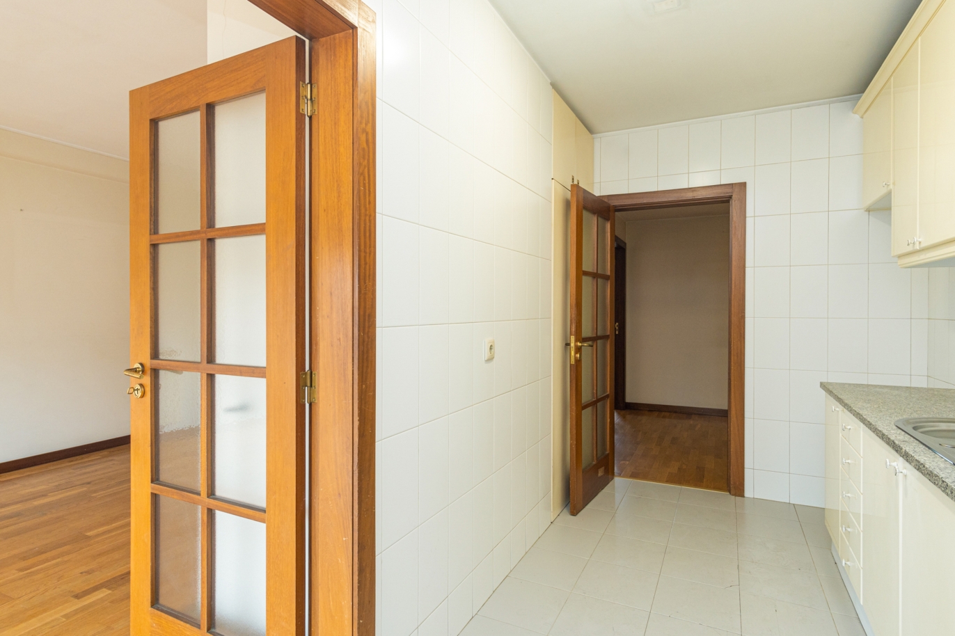 Piso de 3 habitaciones, en venta, en Porto, Portugal_224691