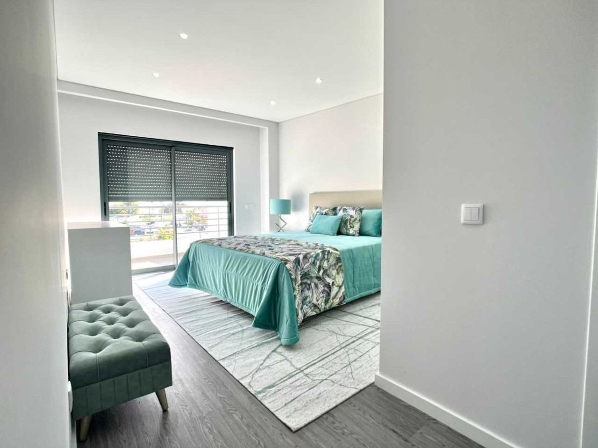 Pisos 1 a 4 dormitorios en nueva urbanización, en venta en Olhão, Algarve _225534